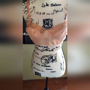 Vintage bra presumed to be from the 40's size 36